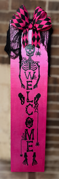 Skeleton Welcome Sign